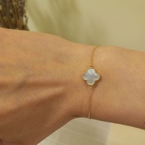 14K Gold Mother of Pearl Quatrafoil Bracelet